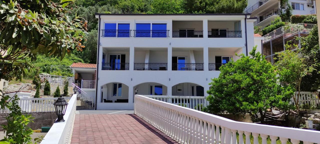 Zoran Apartments Sveti Stefan Exterior photo